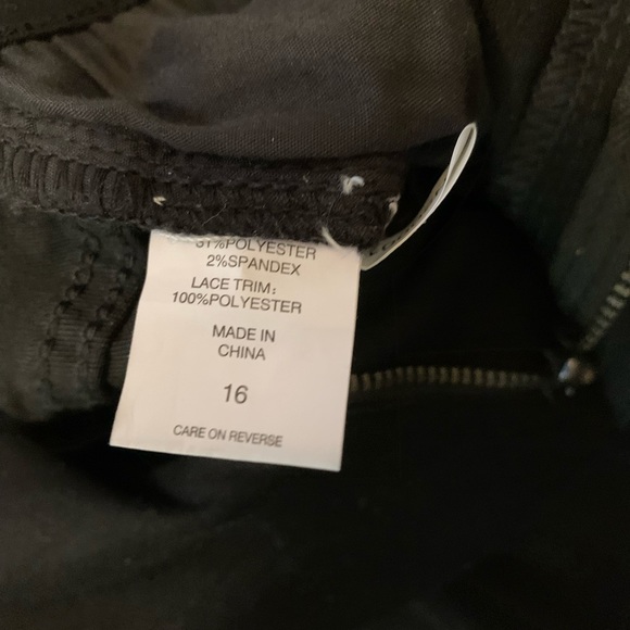 🖤NEW YORK & COMPANY JEANS🖤 - Picture 9 of 9